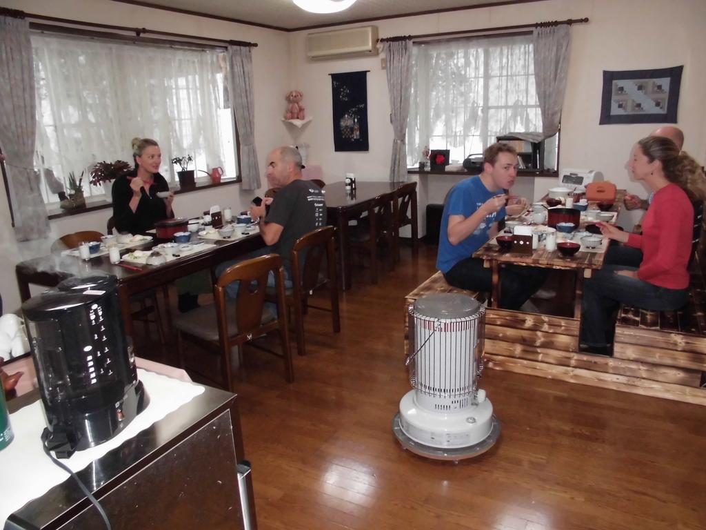 Pension Mile Post Itoigawa Zewnętrze zdjęcie